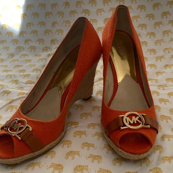 Michael Kors Meg Open Toe - Picture 3 of 5